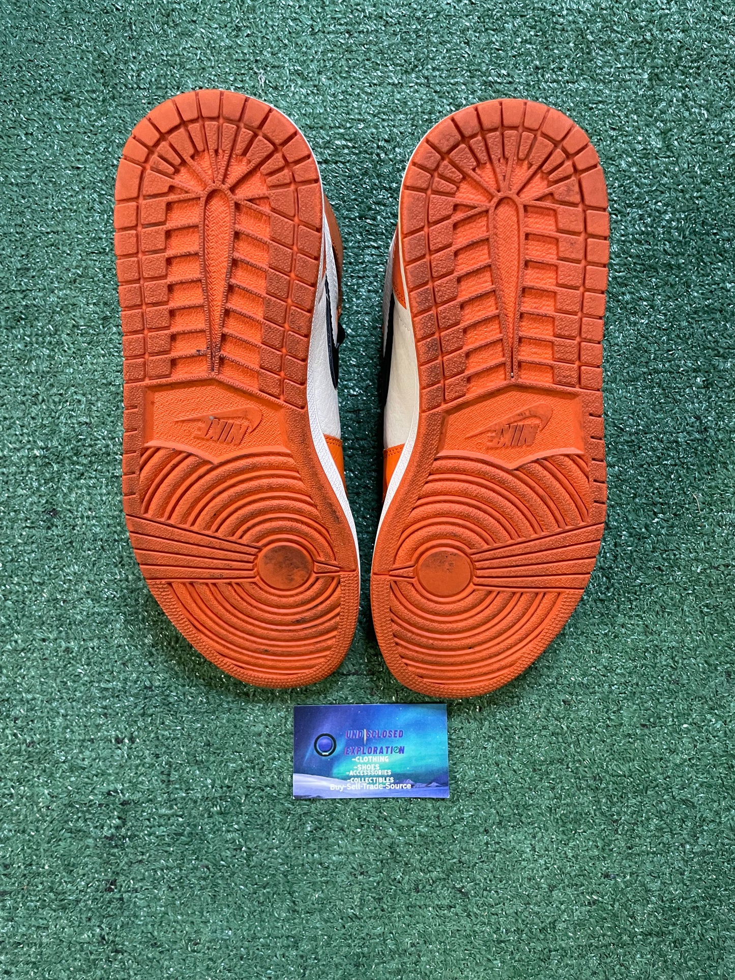 Air Jordan 1 high reverse shattered backboard size 10.5men/12women