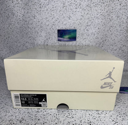 Jordan 4 SB Navy