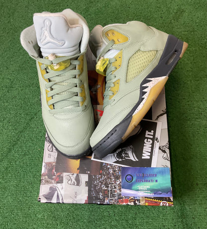 Jordan Retro 5 jade Horizon size 7.5men/9women