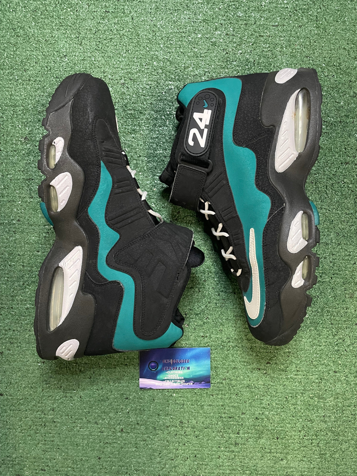 Nike air Griffey max 1 black freshwater 2011  size 10.5men/12women