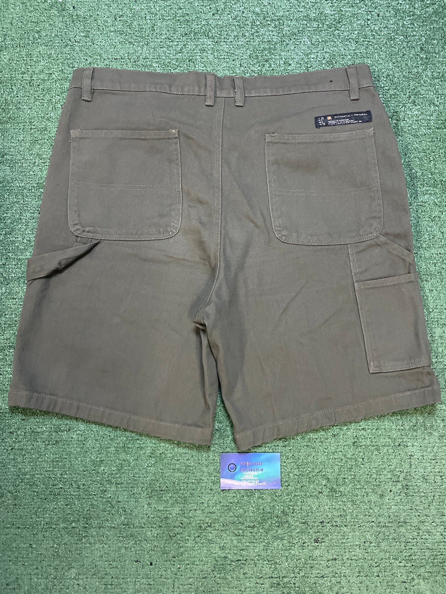 Rode olive green carpenter Shorts