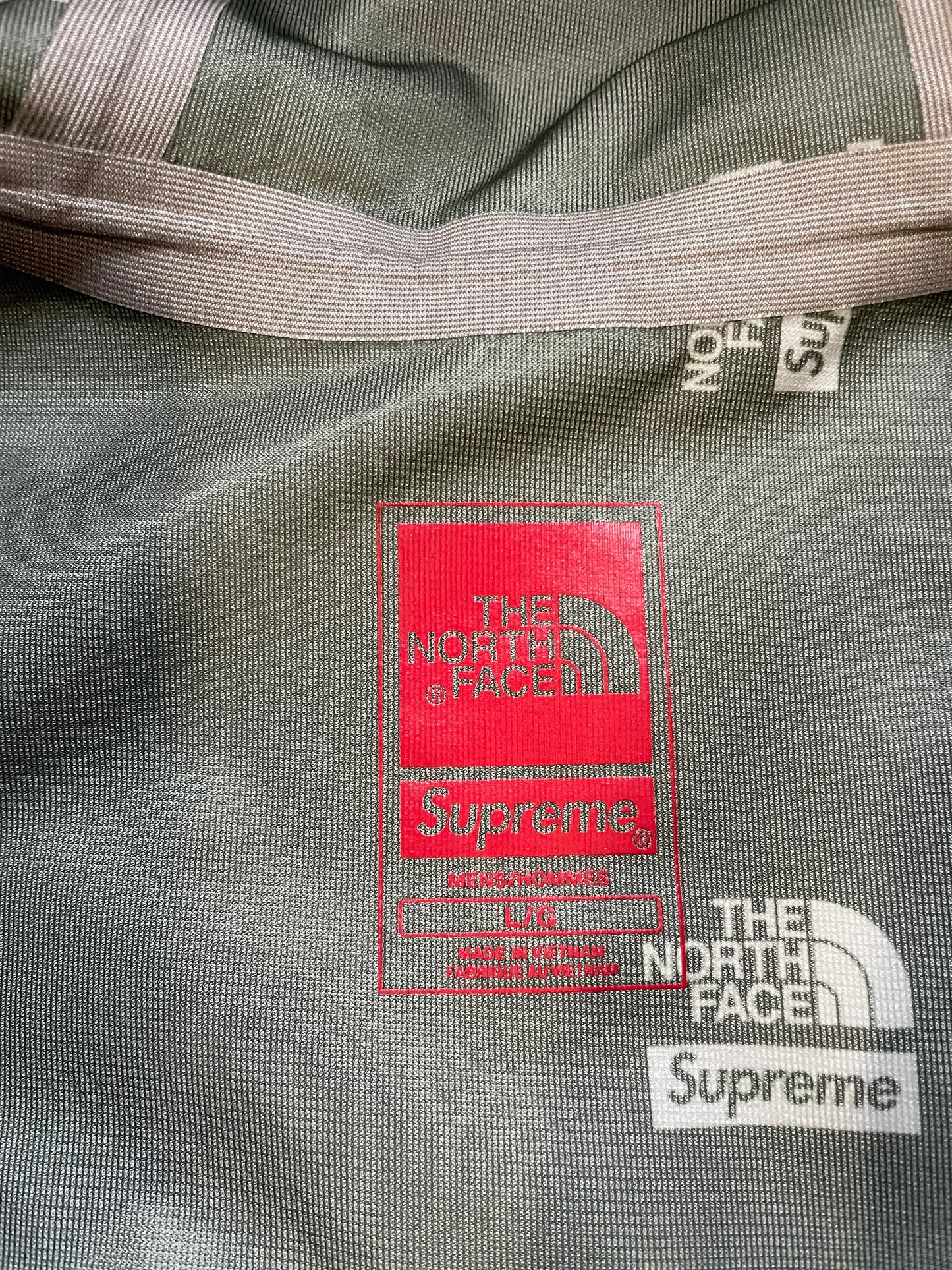 Supreme X The North Face Summit Series Rescue Mountain Pro blue Jacket