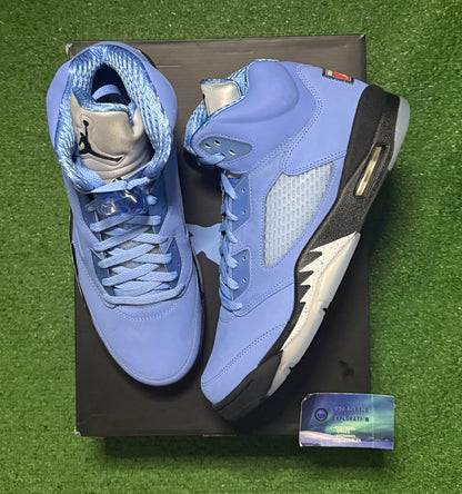 Jordan 5 UNC