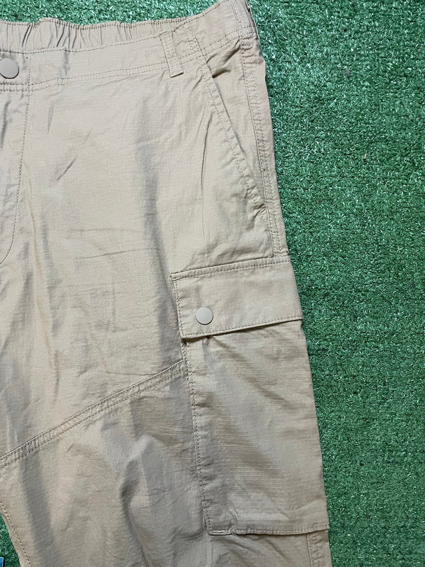 H&M beige cargo pants