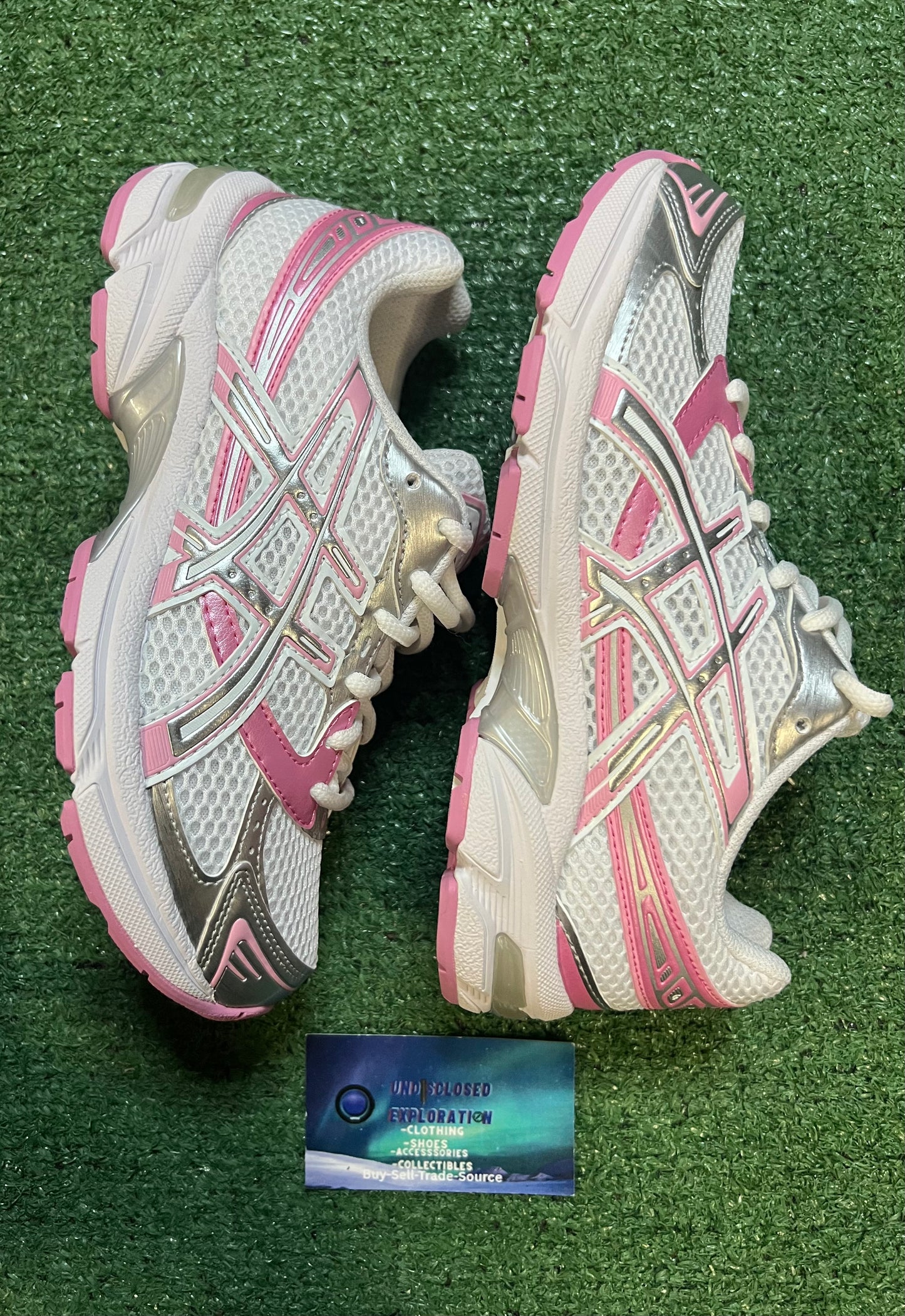 ASICS 1130  white silver pink