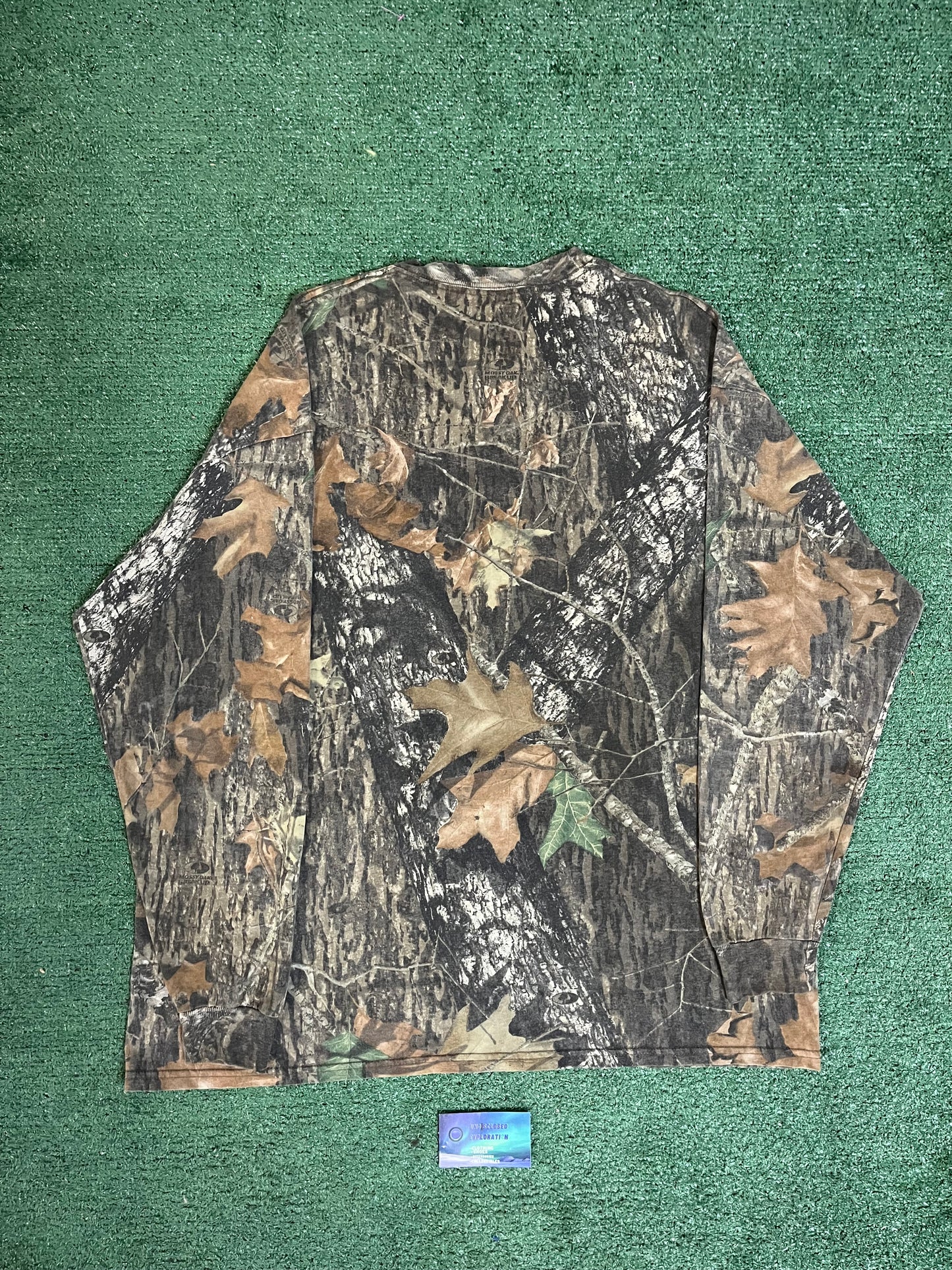 Vintage Mossy Oaks camo longsleeve