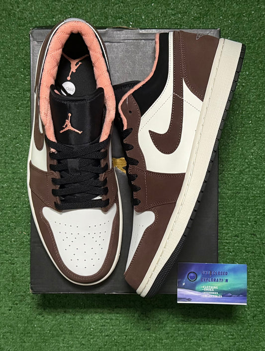 Jordan 1 Low Mocha