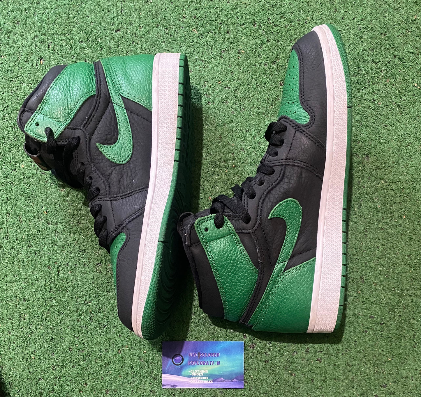 Jordan 1 pine green 2.0 size 8.5men/10women