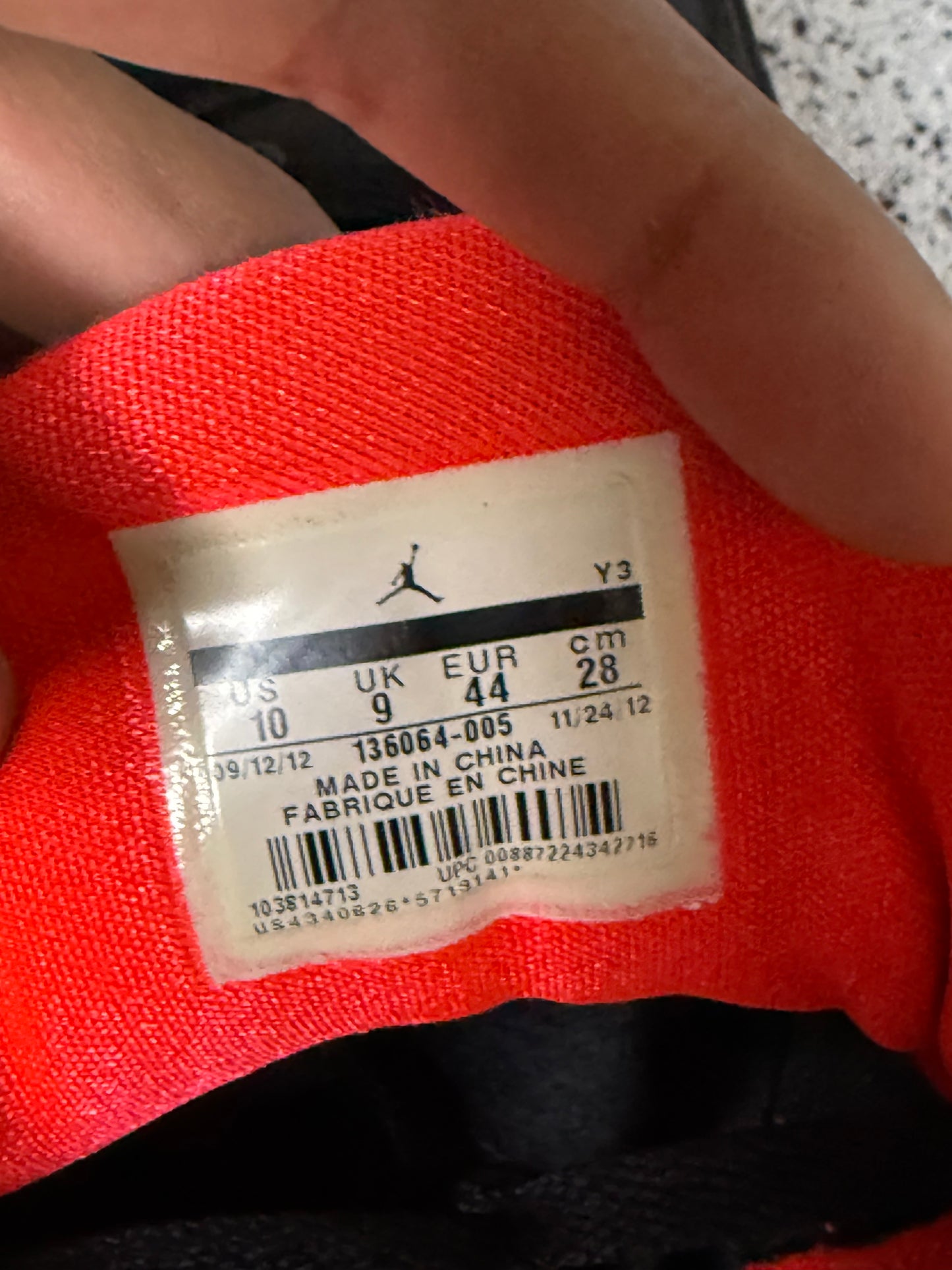 Jordan 3 Crimson 10 Men/11.5 Women “Preowned”