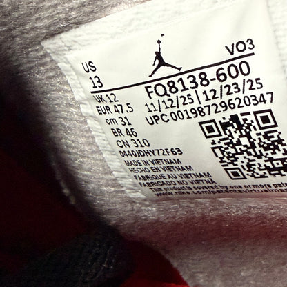Jordan 4 Toro Bravo