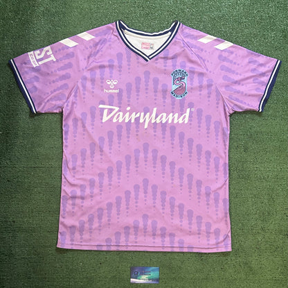 Forward Madison FC Smoky Sunset away jersey