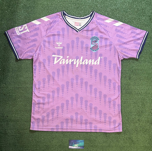 Forward Madison FC Smoky Sunset away jersey
