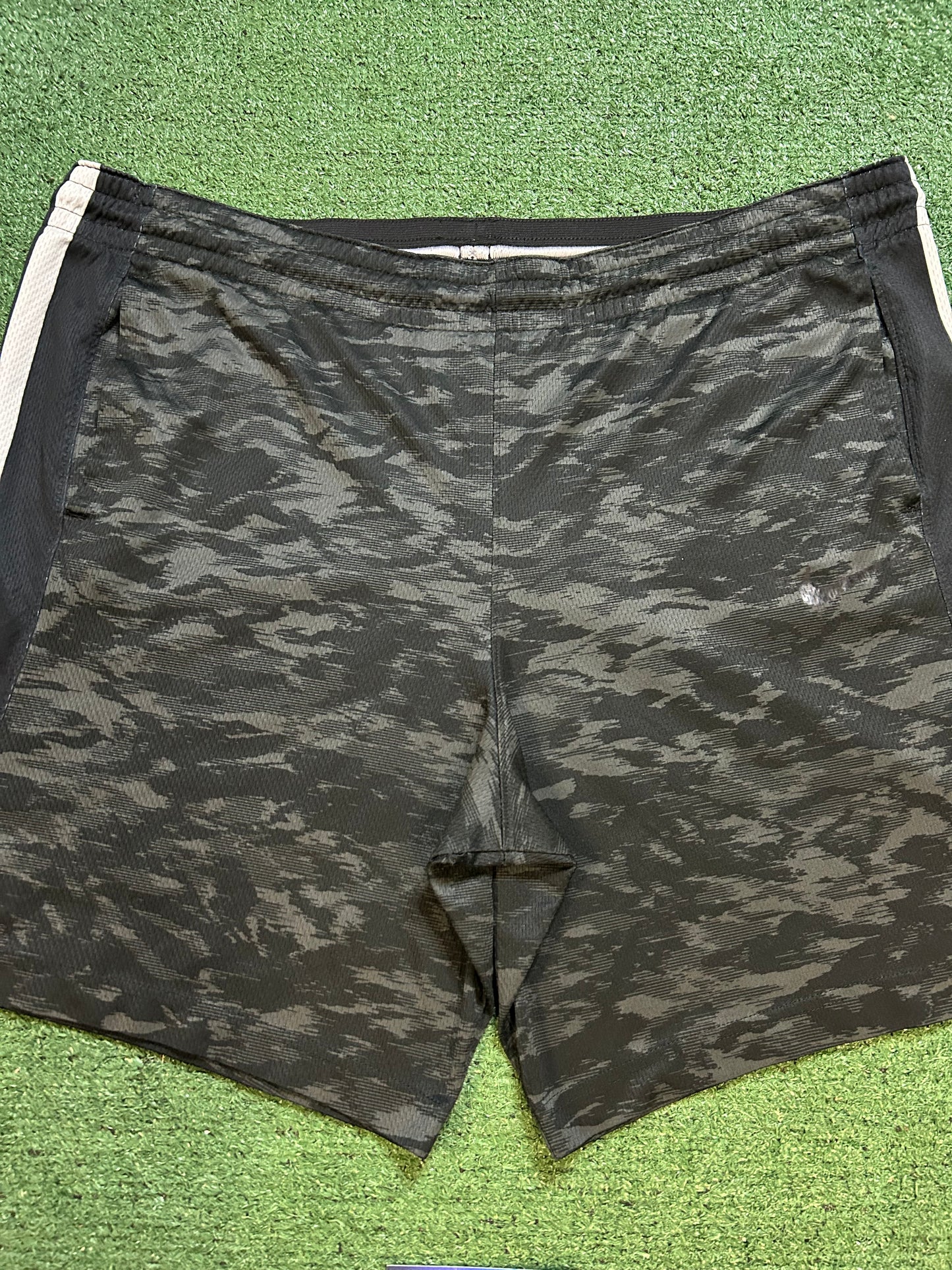 Nike black camo elite shorts