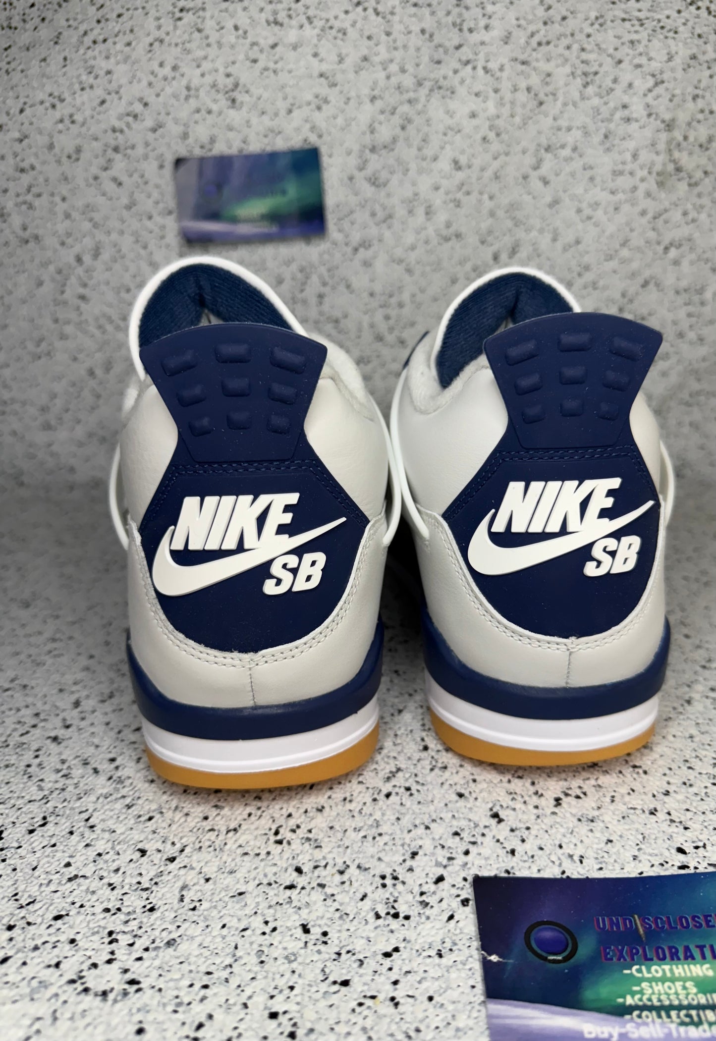 Jordan 4 SB Navy