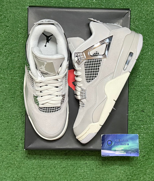Jordan 4 Frozen Moments