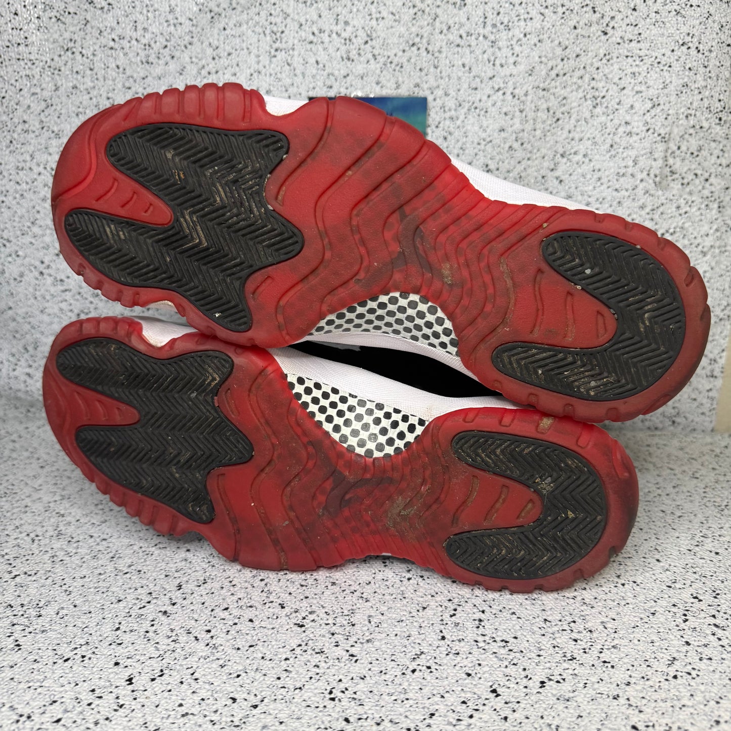 Jordan 11 Bred 2019 13 Men “Preowned”