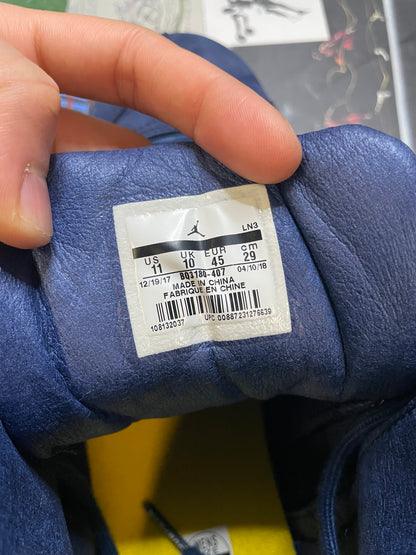 Air Jordan 12 Retro Michigan size 11men/12.5women