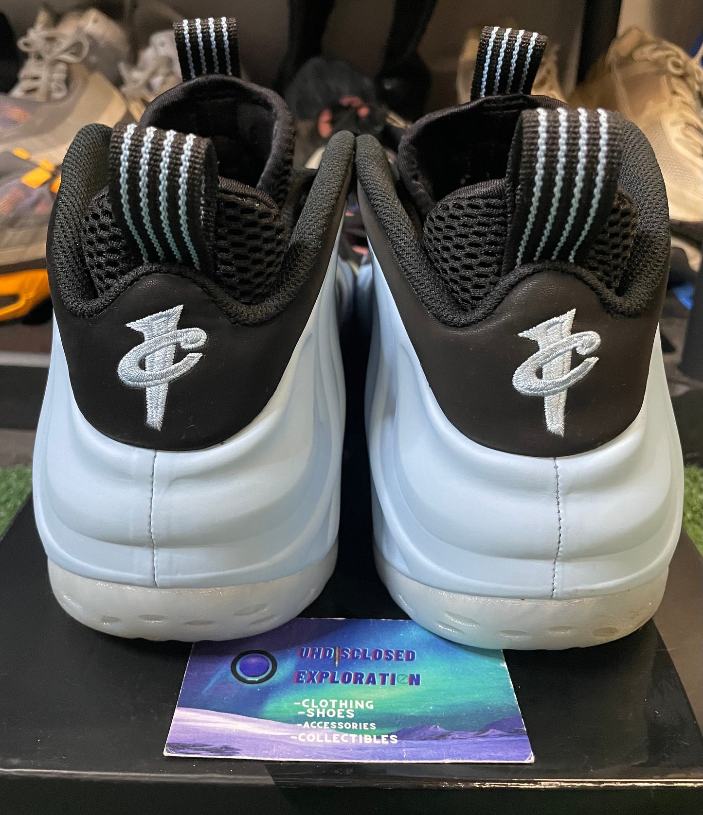 Nike Air Foamposite One psychic blue size 10.5men/12women