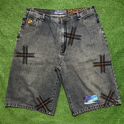 Vintage Akademiks Jorts