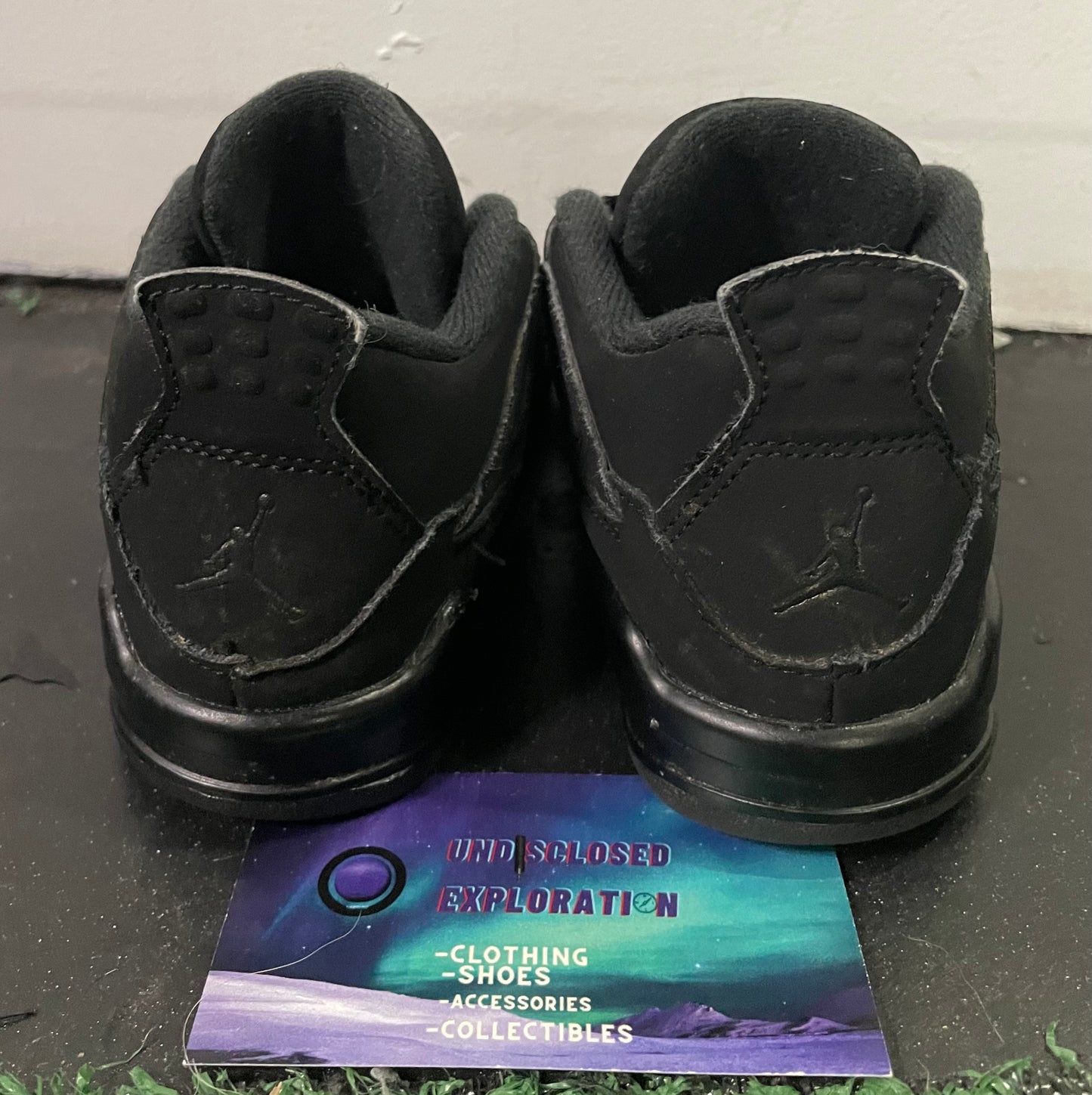 Jordan 4 Black Cat size 9C