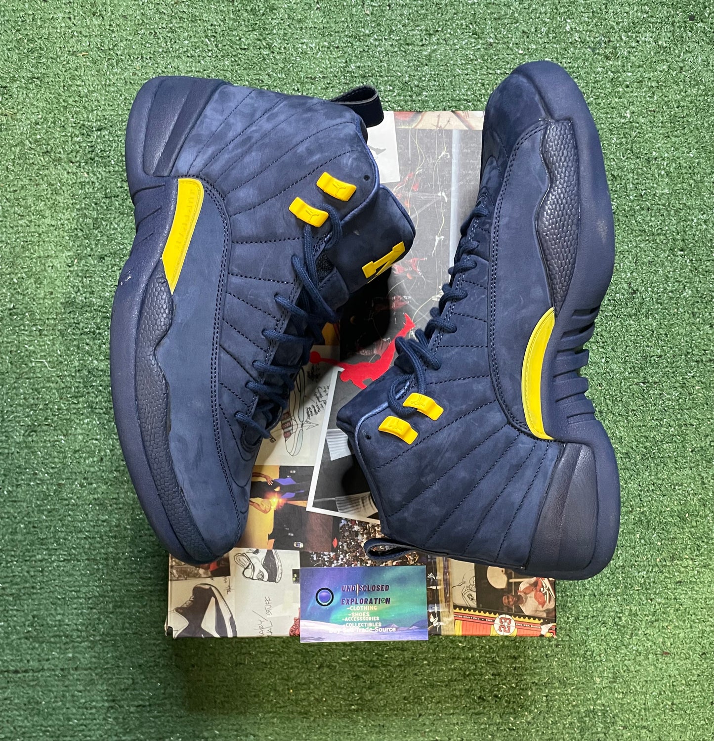Air Jordan 12 Retro Michigan size 11men/12.5women