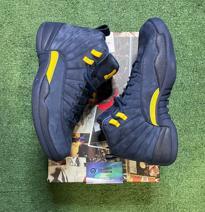 Air Jordan 12 Retro Michigan size 11men/12.5women