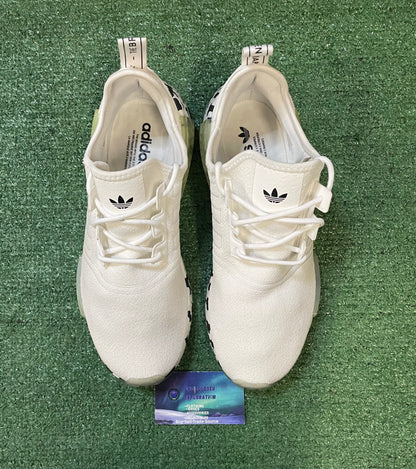 Adidas Nmd R1 white black color splash size 10men/11.5women