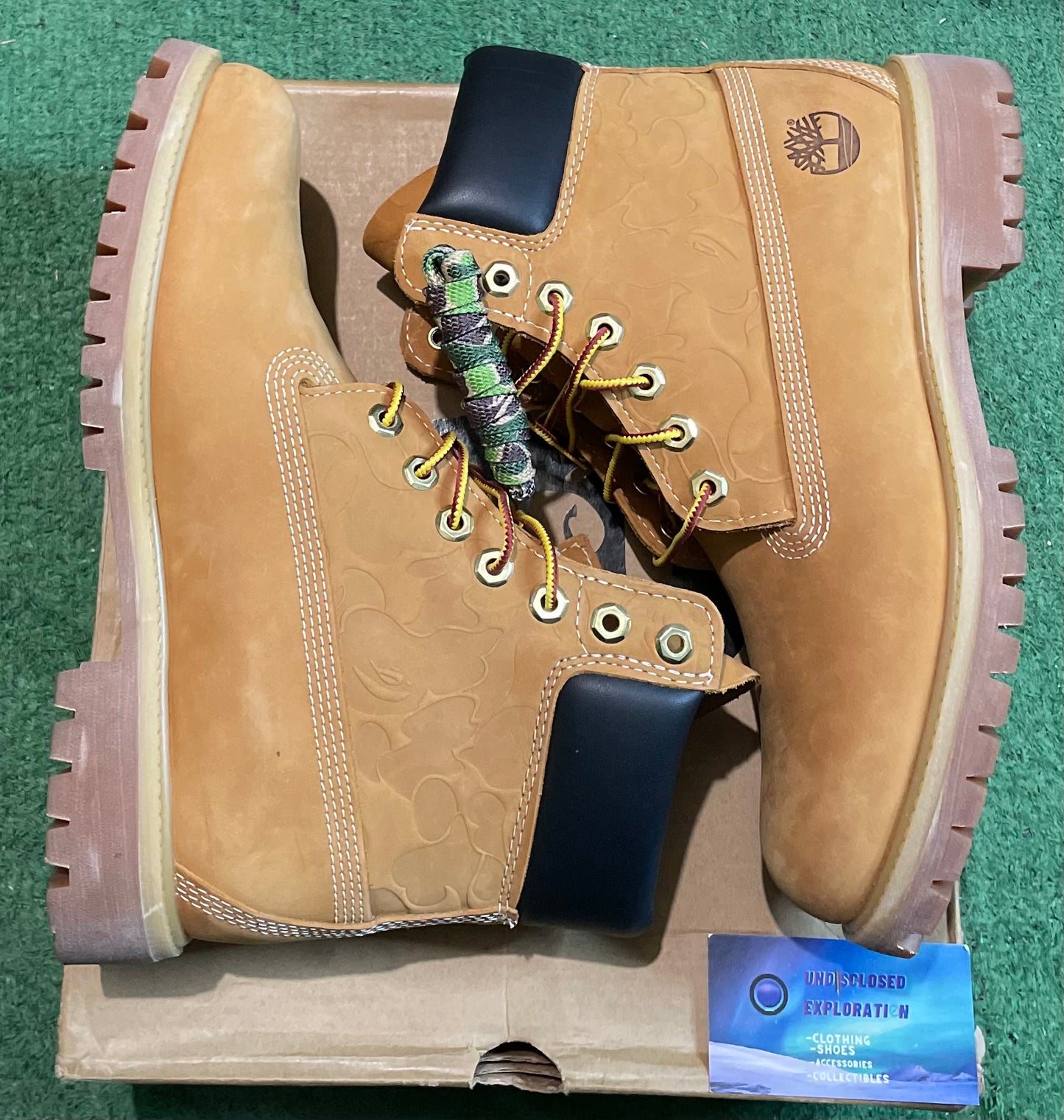 Bape X undefeated timberland 6 inch boot size 8.5men/10women