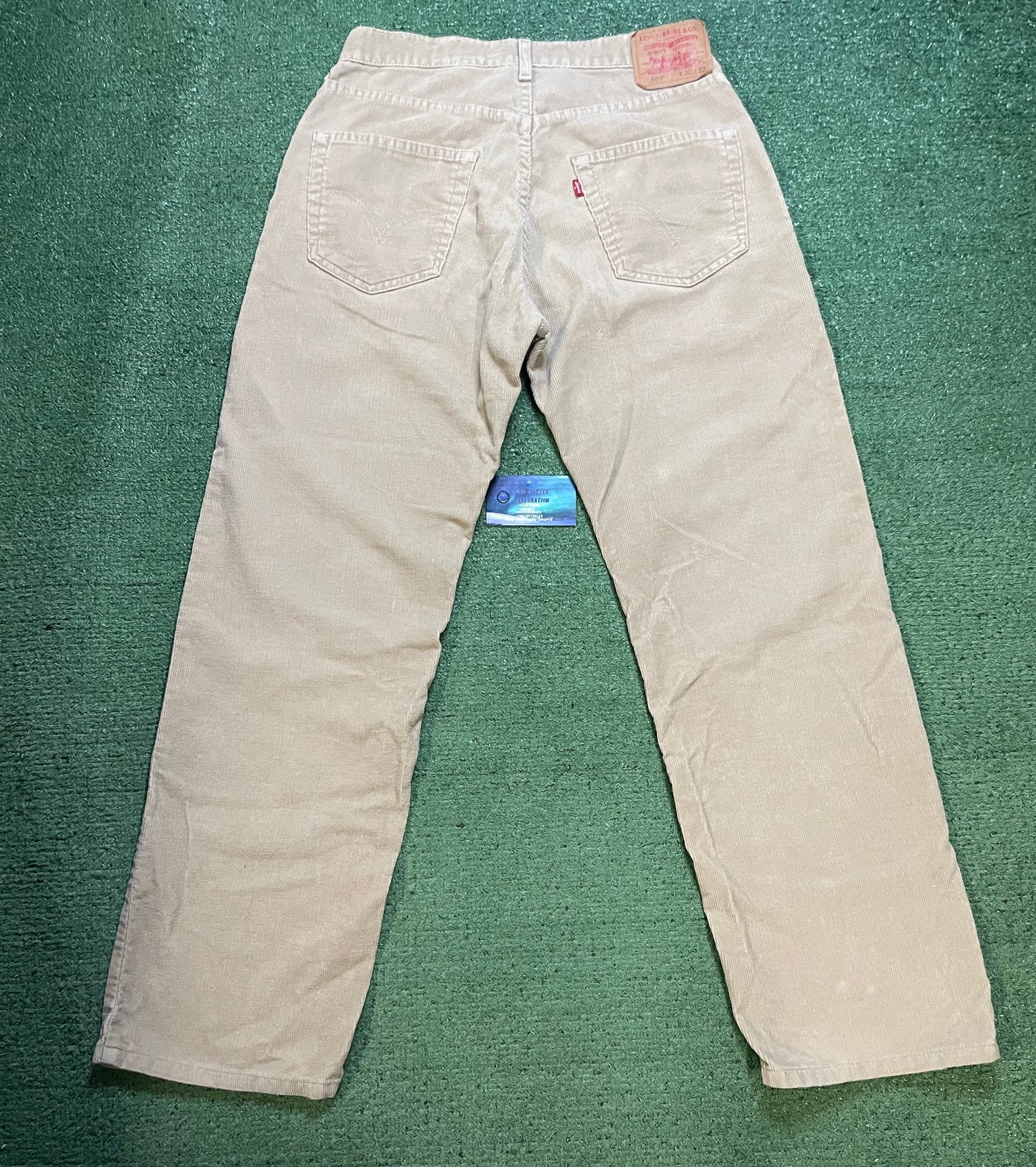 Levi’s 569 tan corduroy pants