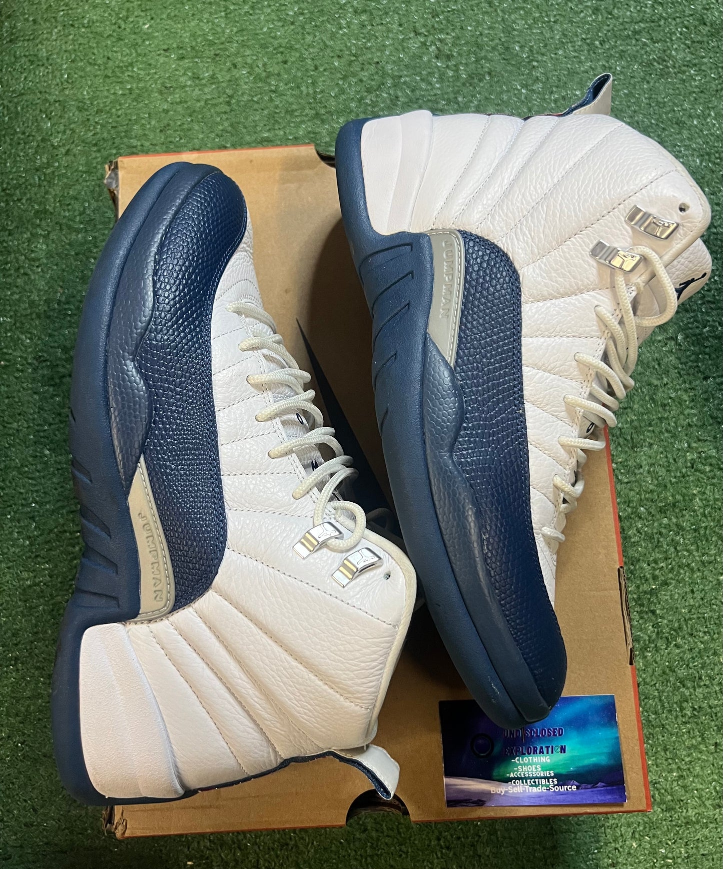 Jordan 12 French blue size 10.5men/12women