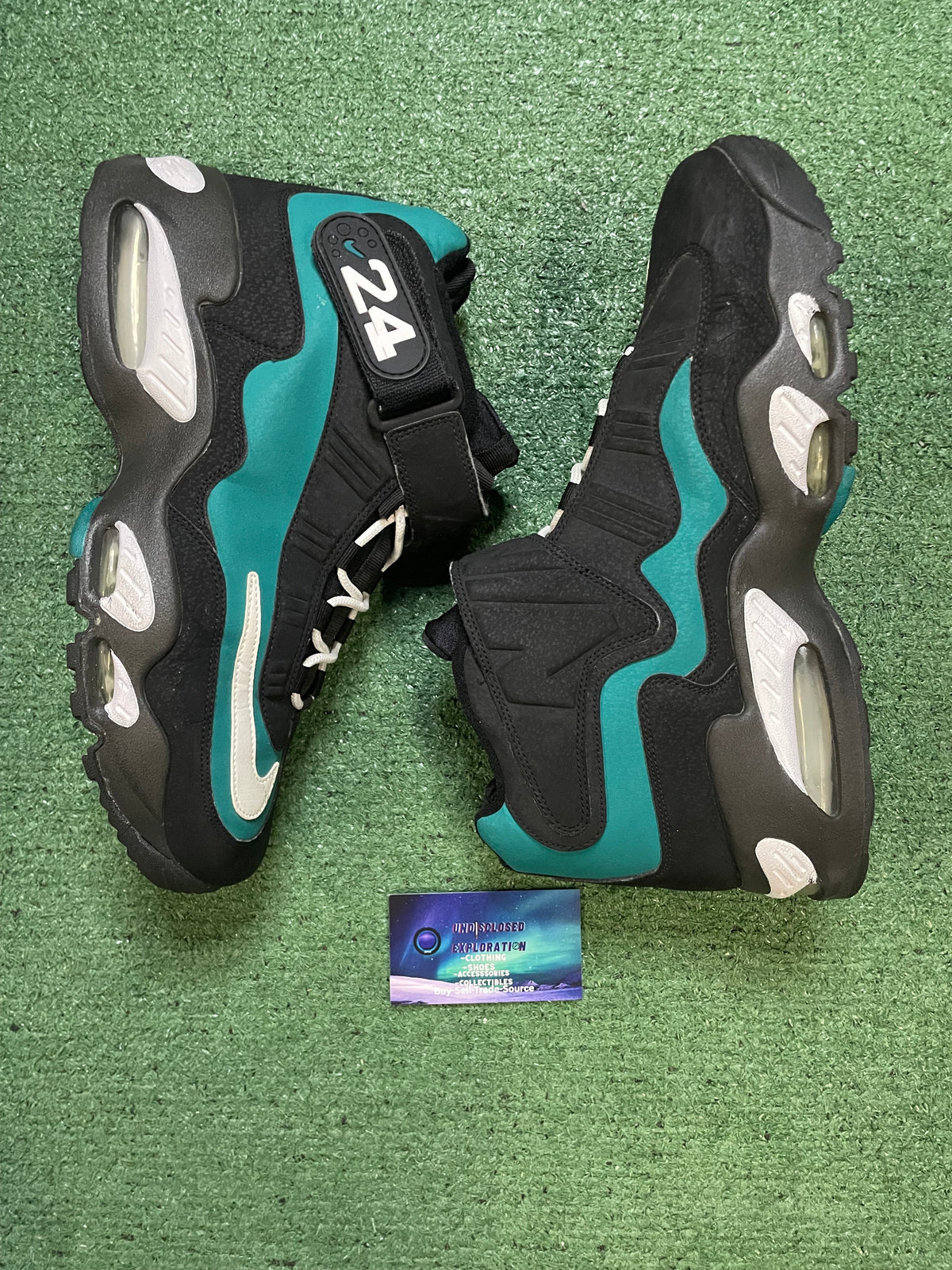 Nike air Griffey max 1 black freshwater 2011  size 10.5men/12women