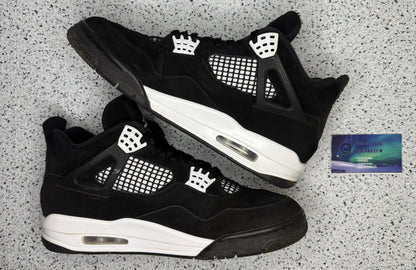 Jordan 4 White Thunder 10.5 Men/12 Women “Preowned”