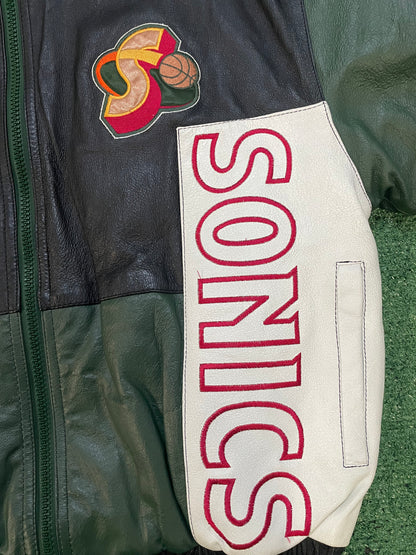 Vintage 1990s Seattle Sonics pro player Sonics jacket