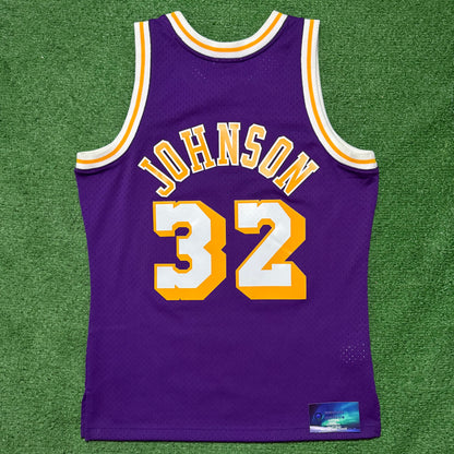 Los Angeles Lakers Magic Johnson Mitchell & Ness Jersey