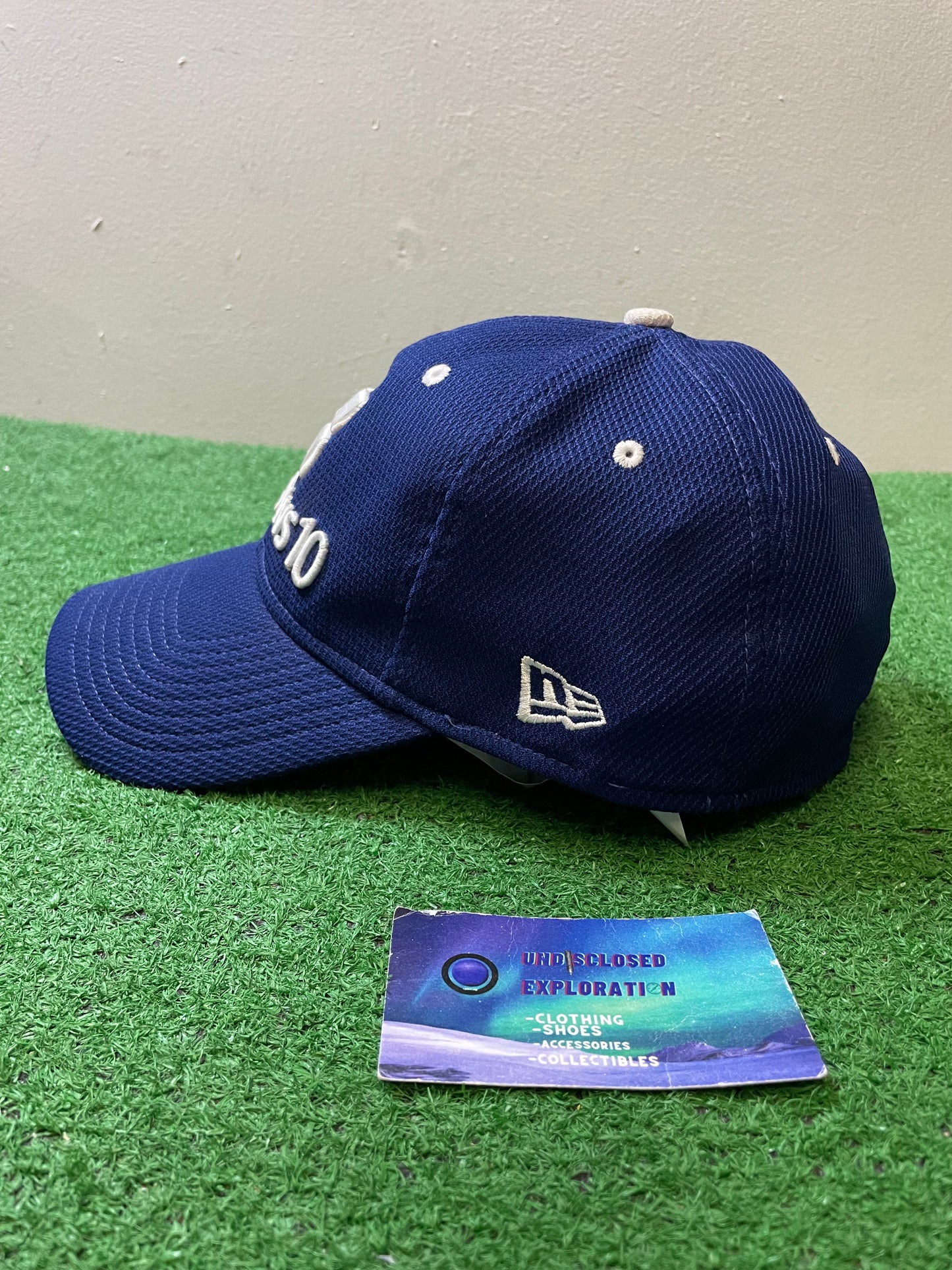 Vintage Windows 10 Microsoft blue and white hat