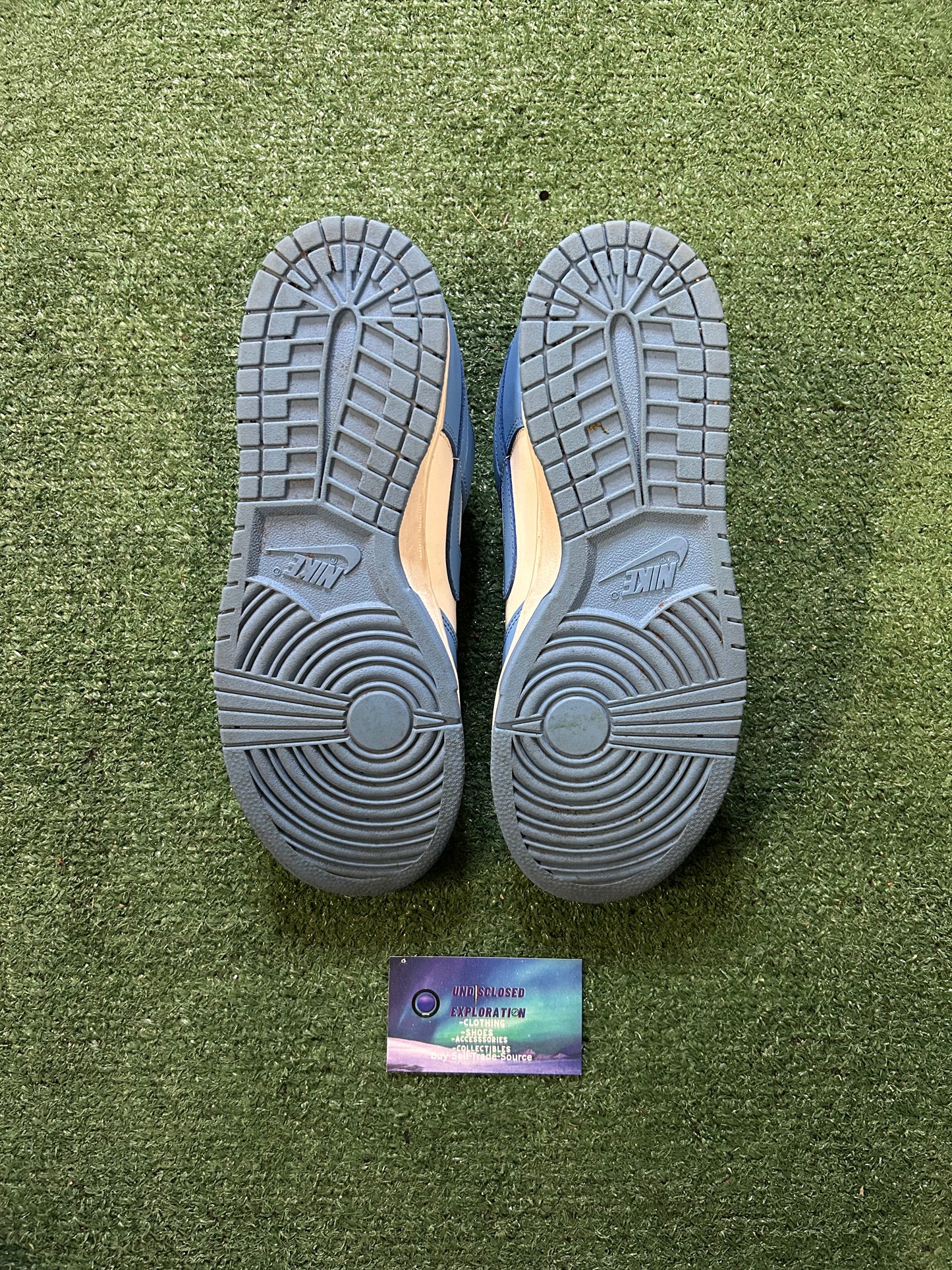 Nike dunk low coast size 8men/9.5women