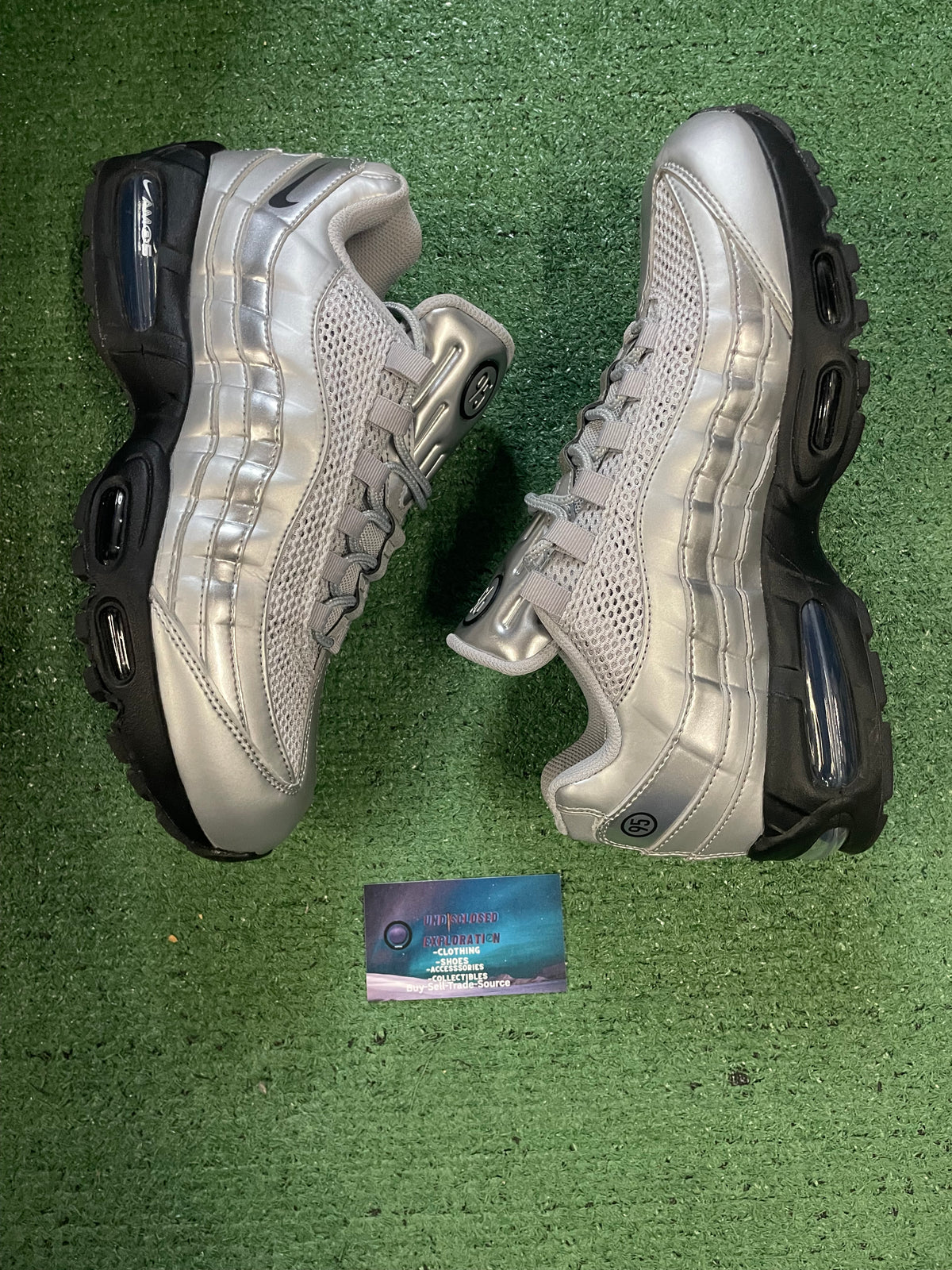 Nike Air Max 95 metallic silver size 10men/11.5women