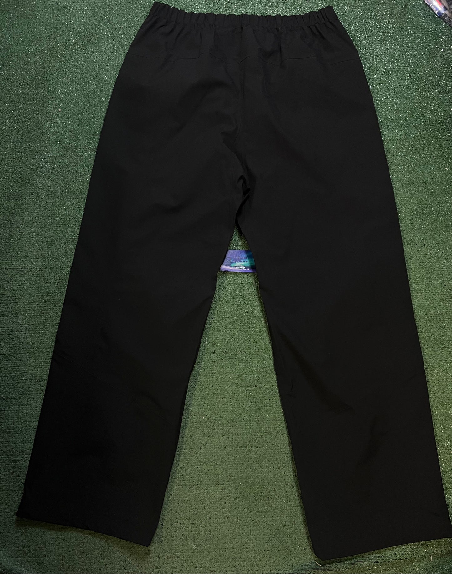 Gv Gallery raspberry hills rain pants