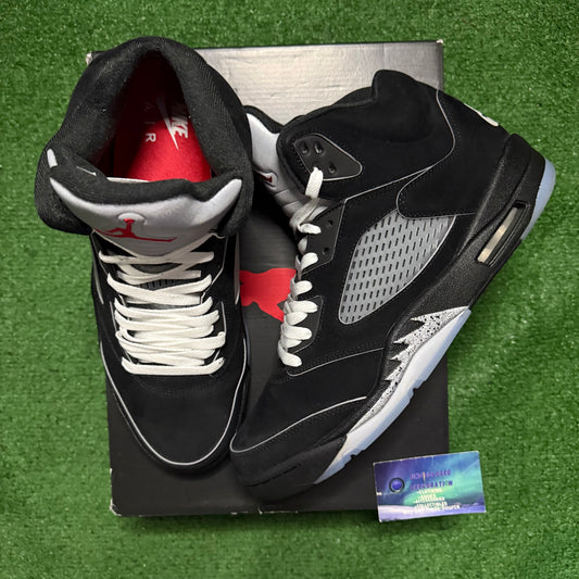 Jordan 5 Black Metallic Reimagined 13 Men “Preowned”