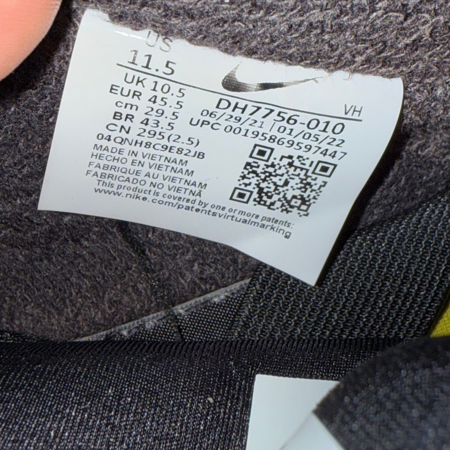 Nike Dunk Sb Low Gnarhunter 11.5 Men/13 Women “Preowned”