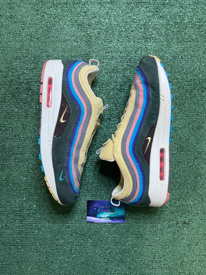 Nike air max  1/97 Sean Weatherspoon size 12.5men/14women