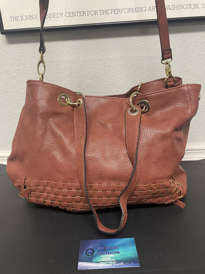 Steve Madden Bduna brown woven handbag