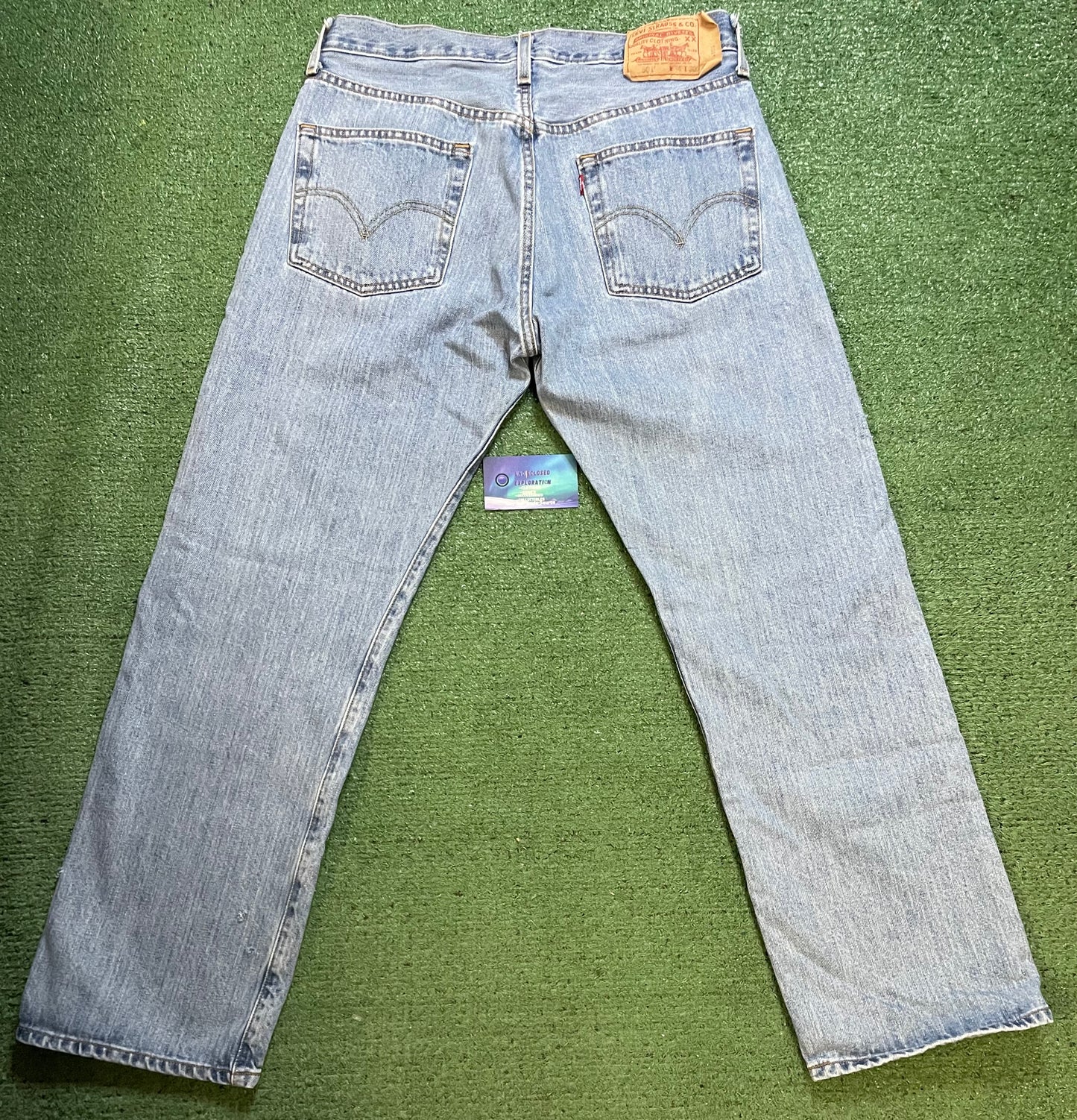 Vintage 1990s Levi light wash jeans
