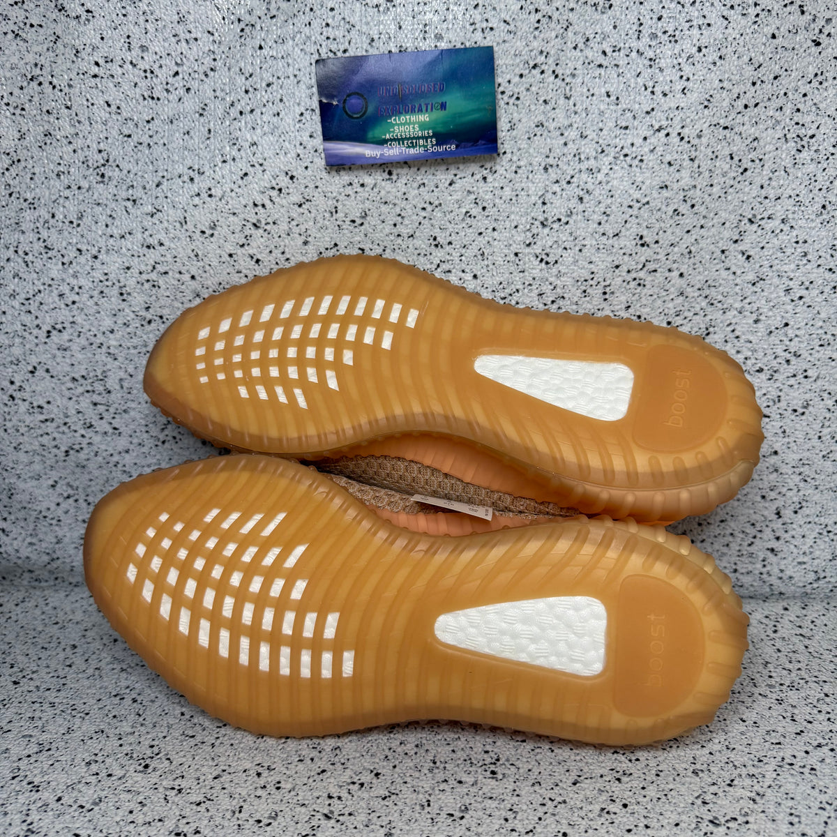 Adidas Yeezy 350 Clay