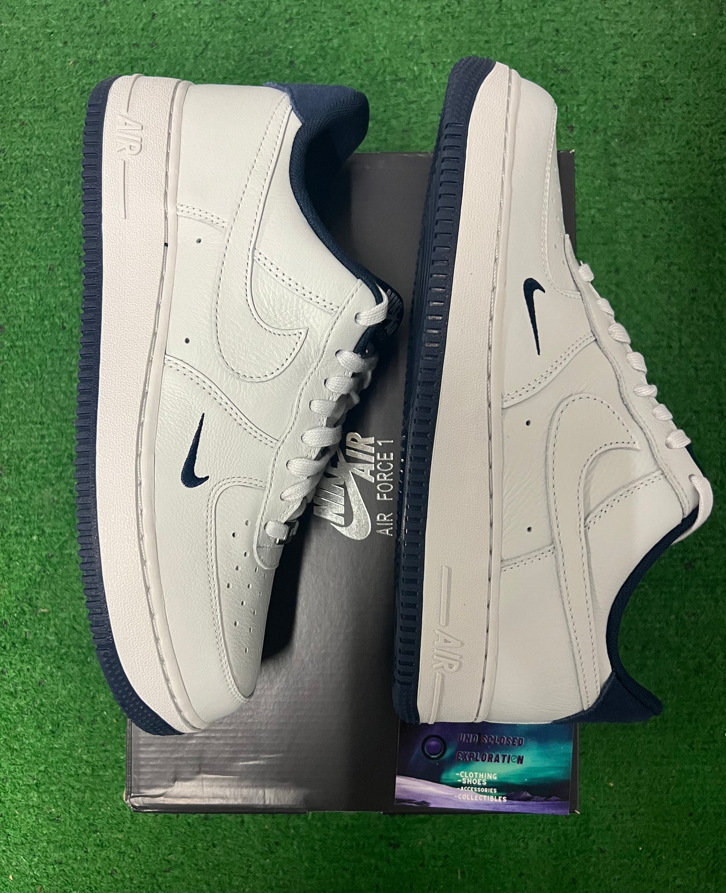 Nike Air Force 1 low photon dust obsidian