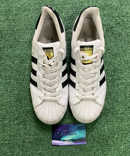 Adidas Superstar white black size 8.5men/10women