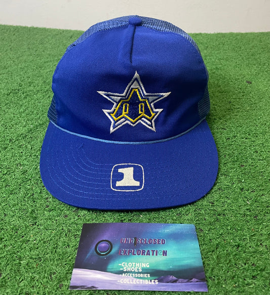 Vintage 1990s Seattle mariners trident logo mesh hat
