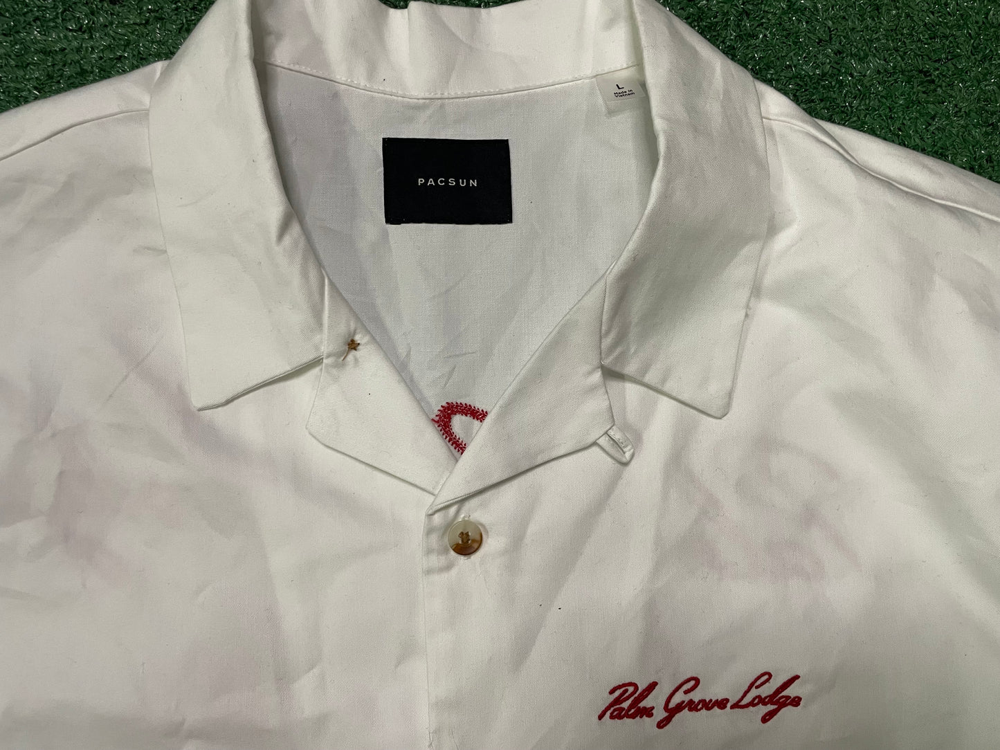 Palm grove lodge white button up