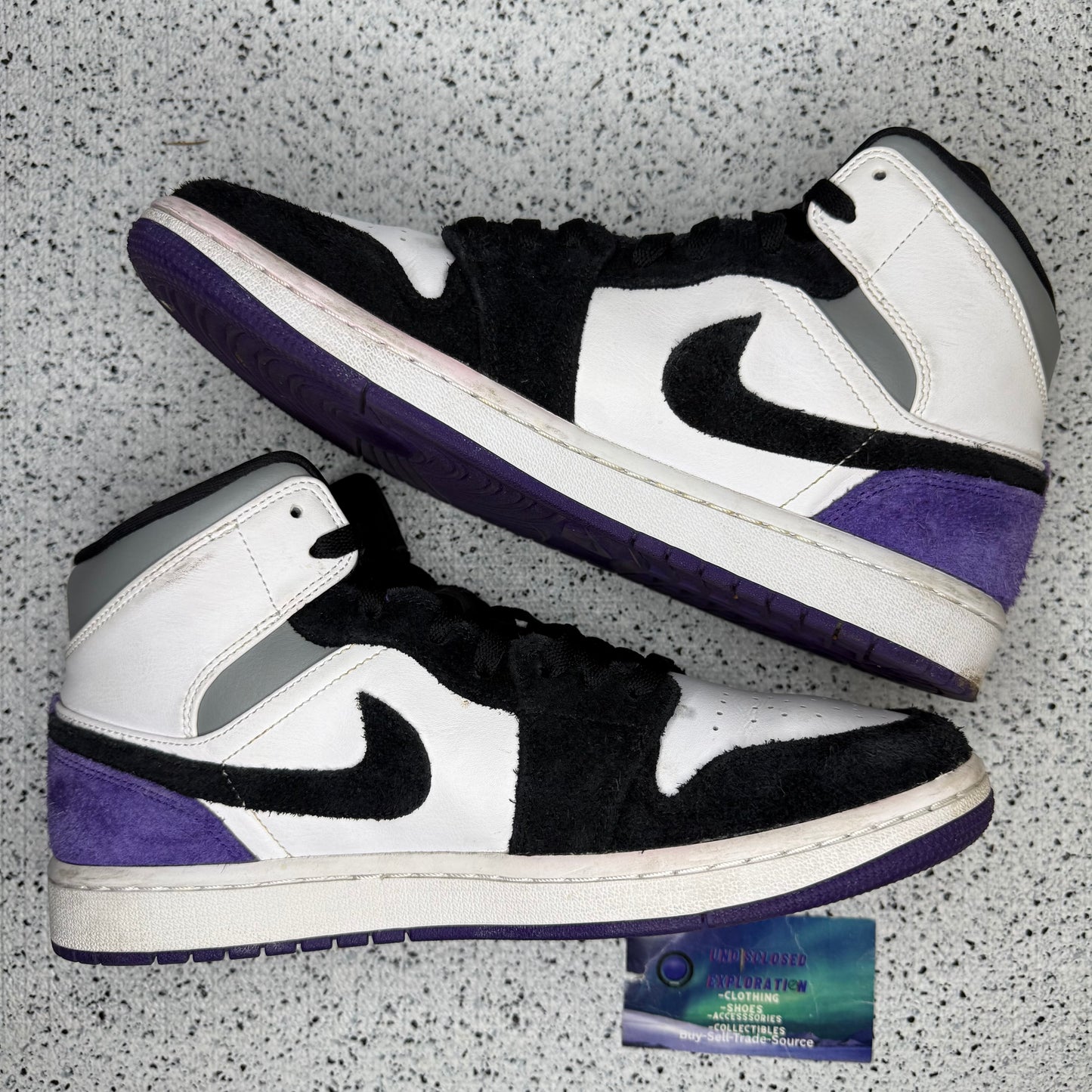 Jordan 1 Mid Varsity Purple 9 Men “Preowned”