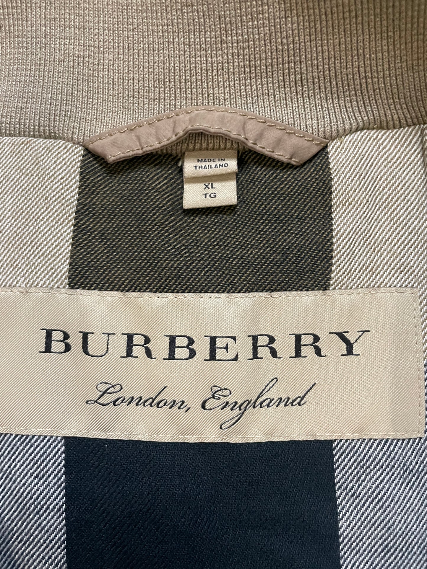 Burberry beige zipup jacket